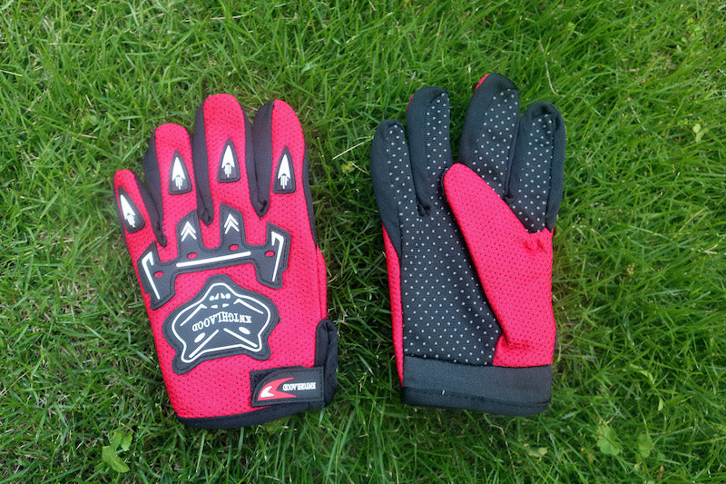 GUANTES